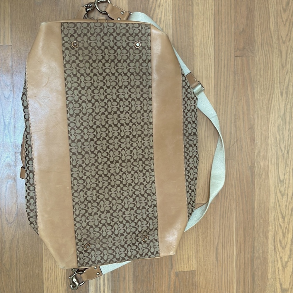 Authentic Coach overnight duffel bag - Picture 6 of 9
